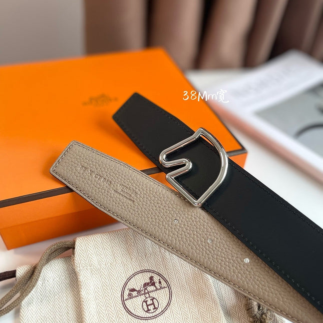 BOUCLE BELT BUCKLE & REVERSIBLE KHAKI BROWN LEATHER STRAP 38MM SILVER HARDWARE