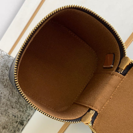 TRIOMPHE 9 CALFSKIN BLACK PATTERN BOX BAG