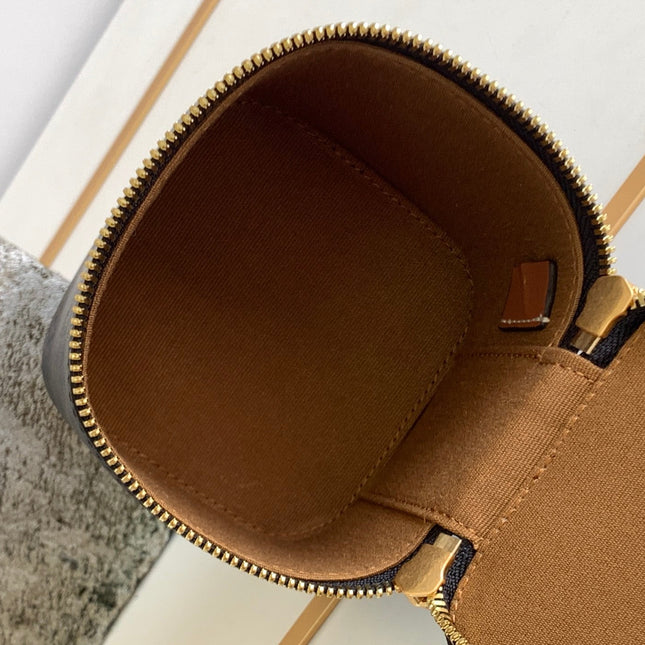 TRIOMPHE 9 CALFSKIN BLACK PATTERN BOX BAG