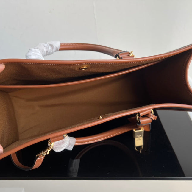 TRIOMPHE CABAS 35 BLACK CALFSKIN TOTE