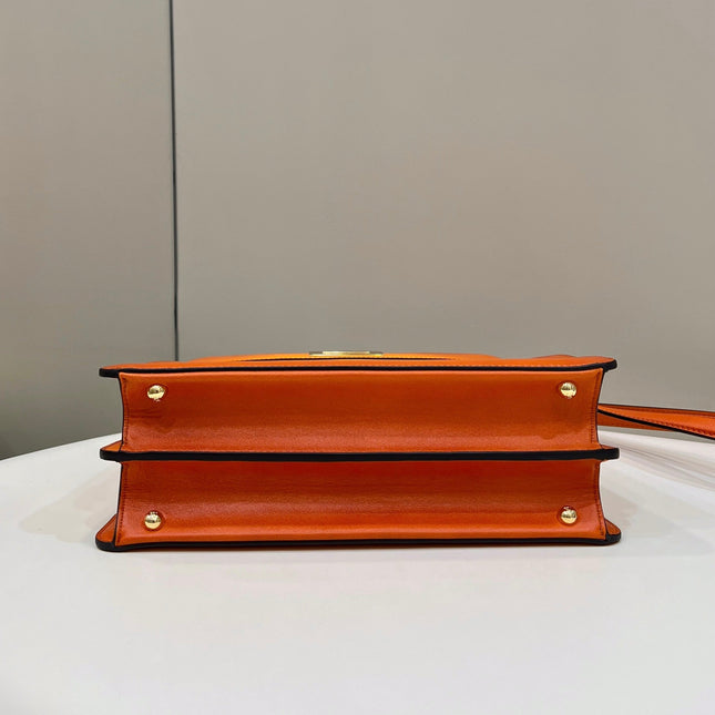 PEEKABOO ISEEU 33 IN ORANGE OMBRE SMOOTH CALFSKIN GOLD HARDWARE