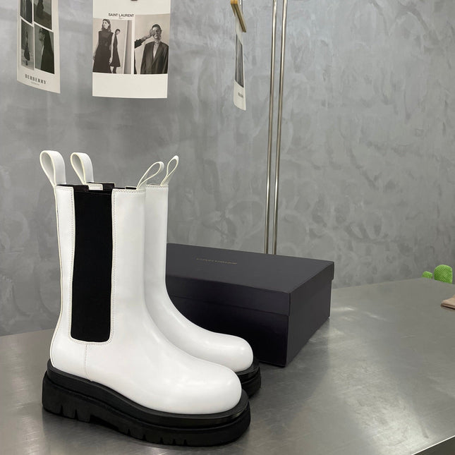LUG CHELSEA BOOT IN WHITE CALFSKIN