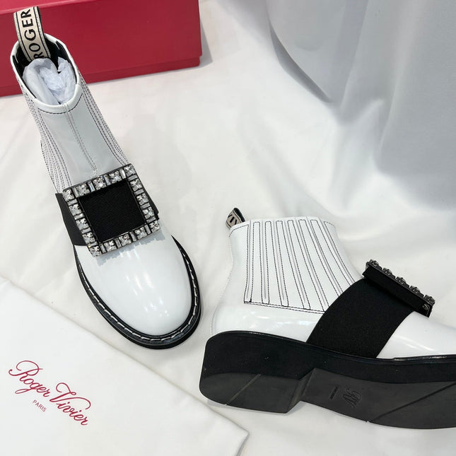 VIV' RANGERS CHELSEA BOOTIES IN WHITE CALFSKIN CRYSTAL BUCKLE
