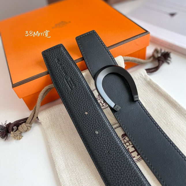 HM LUCK BELT BUCKLE & REVERSIBLE BLACK LEATHER STRAP 38MM