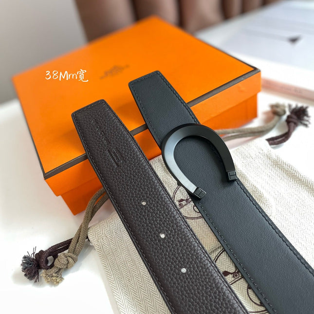 HM LUCK BELT BUCKLE & REVERSIBLE CHOCOLATE BROWN AND BLACK LEATHER STRAP 38MM