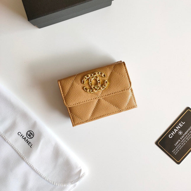 CC TRIFOLD PURSE 12 AMBER GRAINED CALFSKIN GOLD ICON