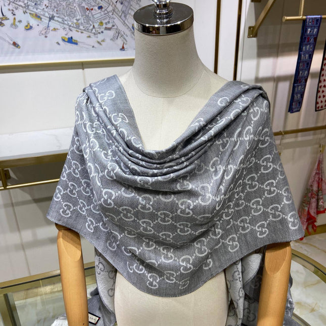 GUCCI 25S SCARF 200 IN CASHMERE SILK 706564