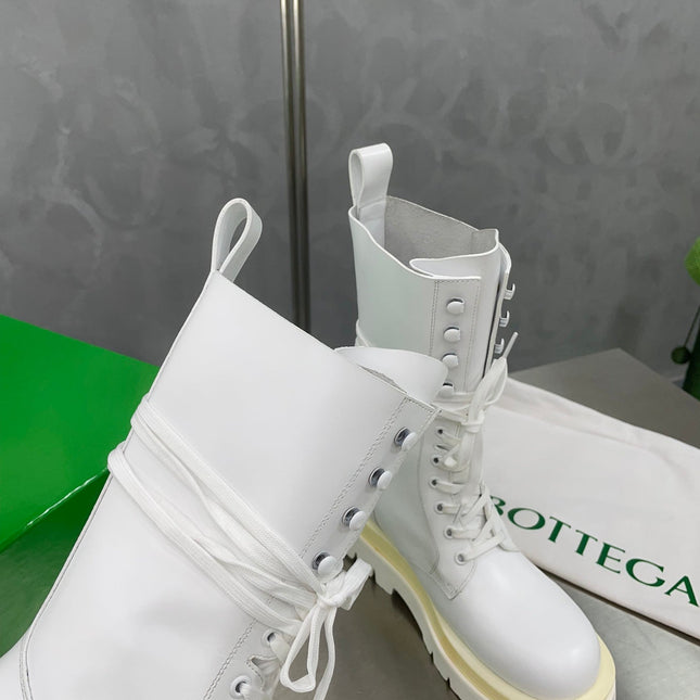 LUG LACE-UP BOOT IN WHITE CALFSKIN 7 CM