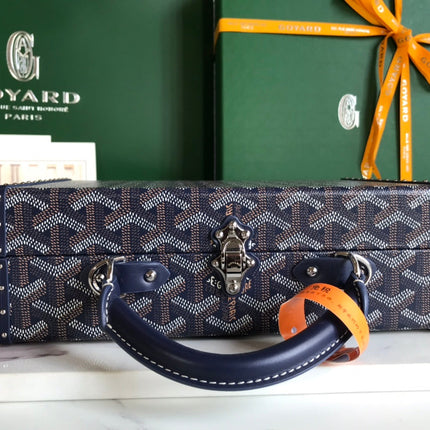 GRAND HÔTEL TRUNK BAG 24 IN NAVY BLUE GOYARDINE CANVAS AND CALFSKIN