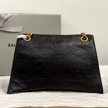 CRUSH MEDIUM CHAIN BAG 31 IN BLACK CRUSHED CALFSKIN GOLD HARDWARE