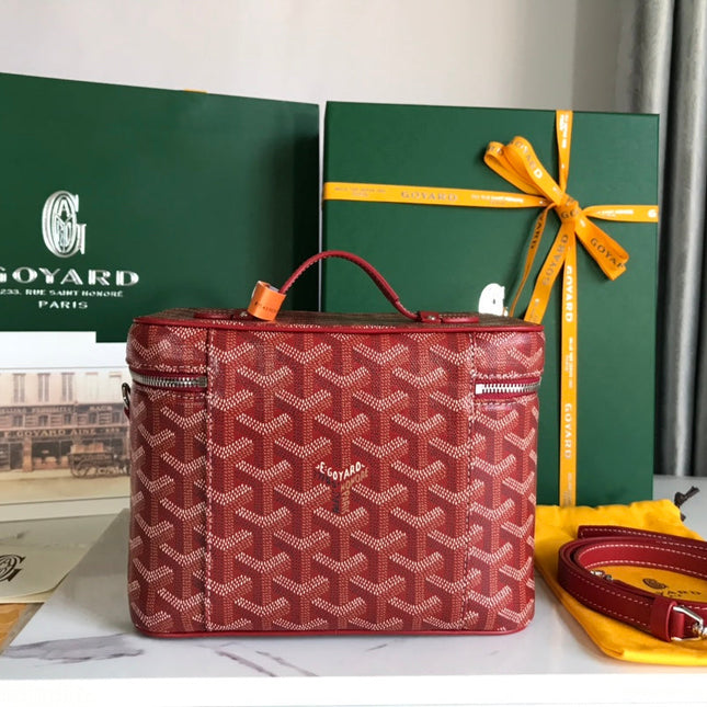 MUSE VANITY CASE 20 IN CLASSIC RED GOYARDINE CANVAS