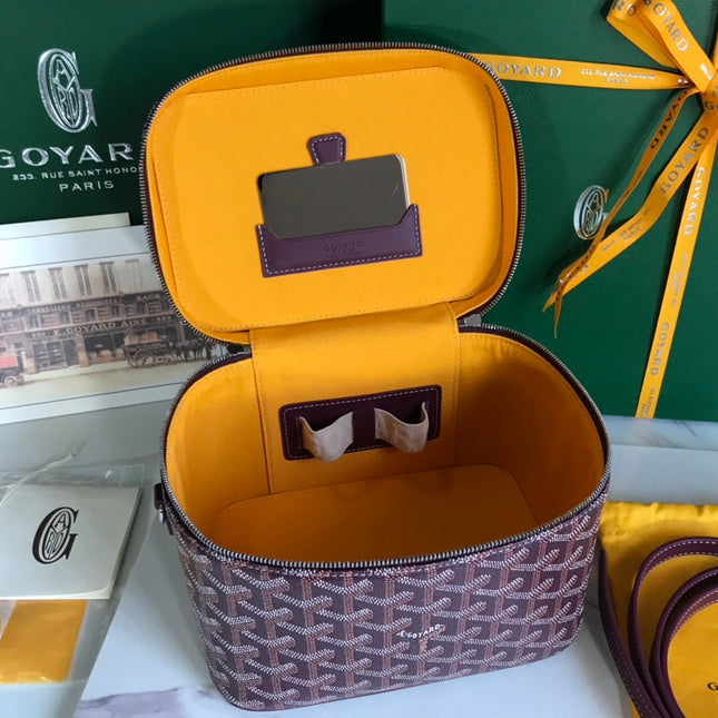 MUSE VANITY CASE 20 IN WINE RED GOYARDINE CANVAS