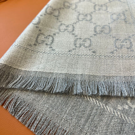 GUCCI 25S SCARF 180 IN WOOL 644856