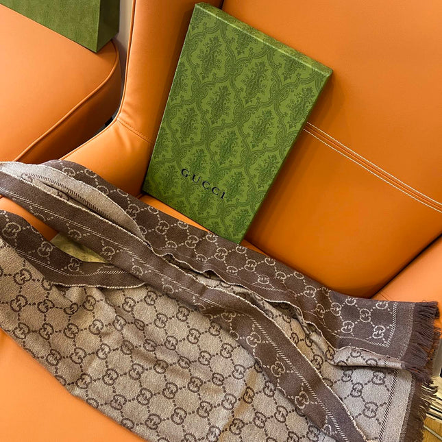 GUCCI 25S SCARF 180 IN WOOL 644859