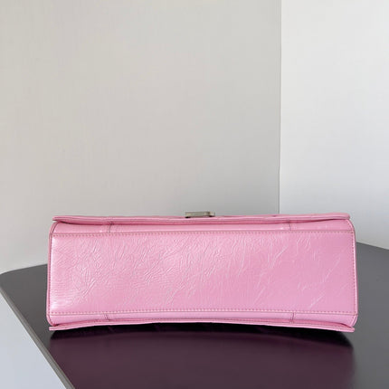 CRUSH CHAINED BAG 32 IN PINK QUILTED CRUSHED CALFSKIN SILVER HARDWARE