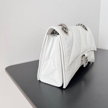 CRUSH CHAINED BAG 25 IN WHITE QUILTED CRUSHED CALFSKIN SILVER HARDWARE