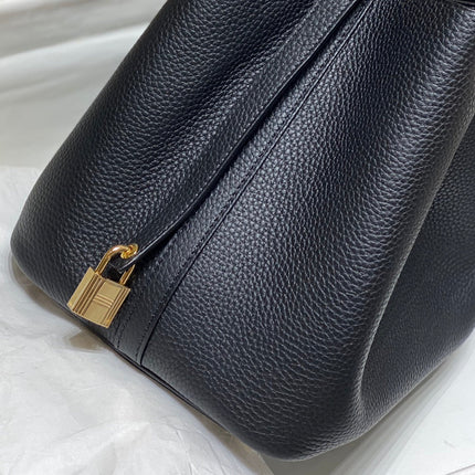 picotin lock 22 black togo ghw