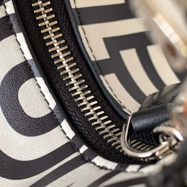 FENDIGRAPHY MINI 16 IN WHITE MIX BLACK SMOOTH CALFSKIN SILVER HARDWARE