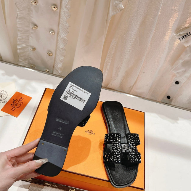 0RAN SANDAL BLACK LAMBSKIN ATTACH CRYSTALS