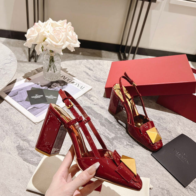 ONE STUD RUBY RED PATENT LEATHER LACE-UP HIGH HEELS 85 MM