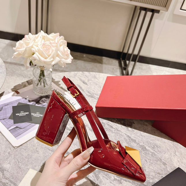 ONE STUD RUBY RED PATENT LEATHER LACE-UP HIGH HEELS 85 MM