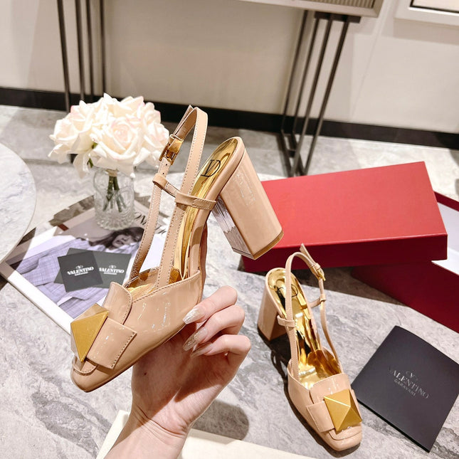 ONE STUD BEIGE TAN PATENT LEATHER LACE-UP HIGH HEELS 85 MM