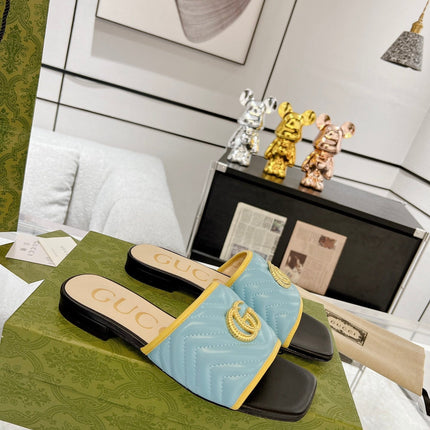 GG EXCLUSIVE SLIDE SANDAL SKY AND BLACK CALFSKIN