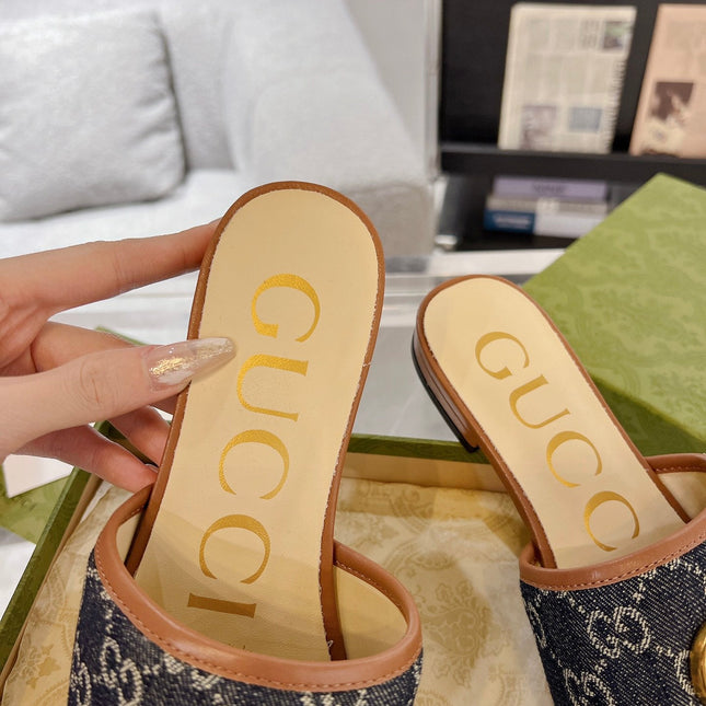 GG EXCLUSIVE SLIDE SANDAL CARAMEL AND BLACK FABRIC