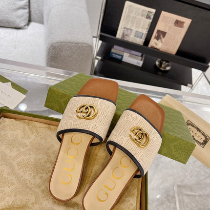 GG EXCLUSIVE SLIDE SANDAL CARAMEL AND CREAM SEDGE
