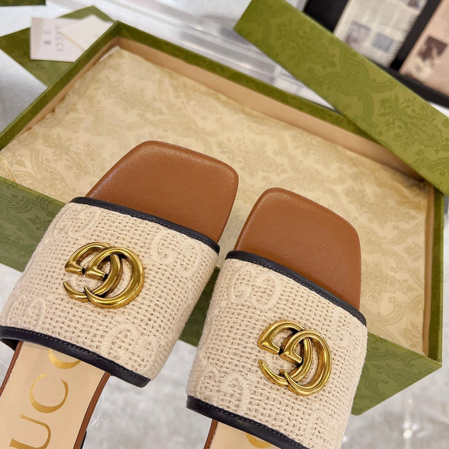 GG EXCLUSIVE SLIDE SANDAL CARAMEL AND CREAM SEDGE
