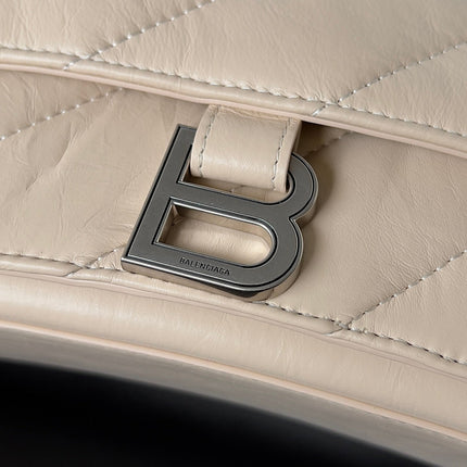 CRUSH CHAINED BAG 32 IN BEIGE QUILTED LAMBSKIN SILVER HARDWARE