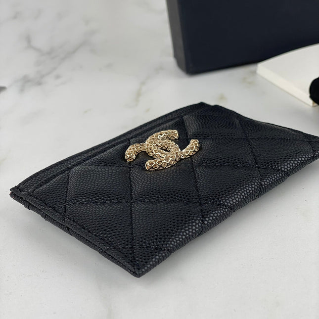 CC CARD HOLDER 19.5 BLACK GRAINED CALFSKIN GOLD ICON