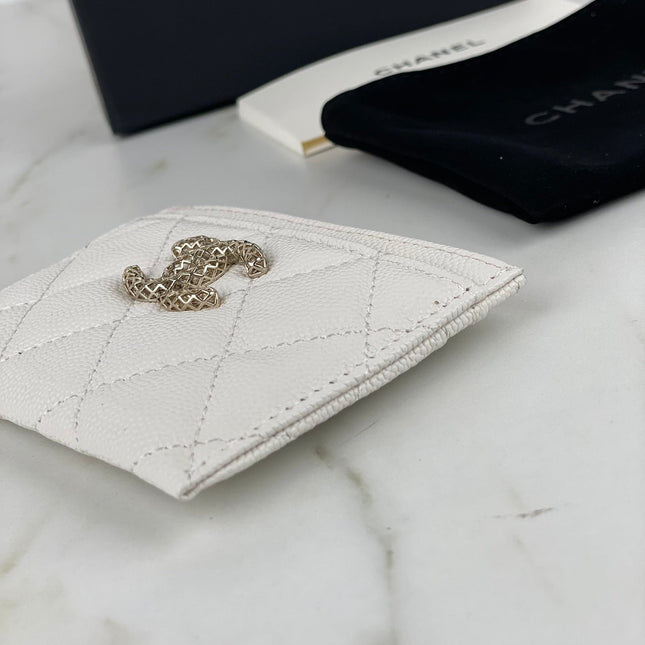 CC CARD HOLDER 19.5 WHITE GRAINED CALFSKIN GOLD ICON