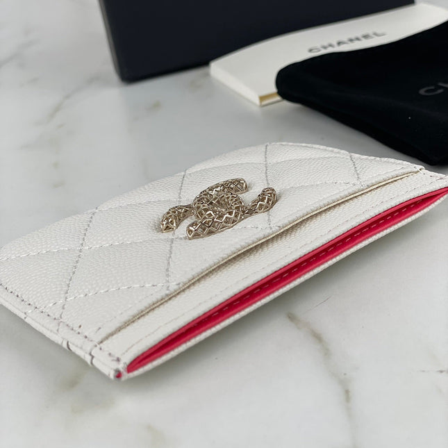 CC CARD HOLDER 19.5 WHITE GRAINED CALFSKIN GOLD ICON