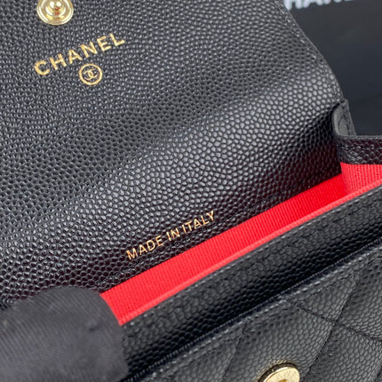 CC FLAP CARD HOLDER 11 BLACK GRAINED CALFSKIN GOLD ICON