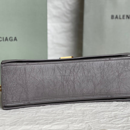 CRUSH MEDIUM CHAIN BAG 31 IN SUVA GRAY CRUSHED CALFSKIN GOLD HARDWARE