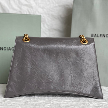 CRUSH MEDIUM CHAIN BAG 31 IN SUVA GRAY CRUSHED CALFSKIN GOLD HARDWARE