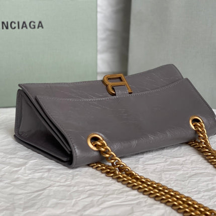 CRUSH SMALL CHAIN BAG 25 IN SUVA GRAY CRUSHED CALFSKIN GOLD HARDWARE