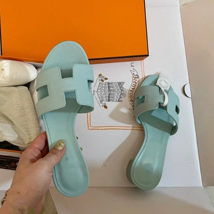 Oasis Sandal Epsom Calfskin ICE