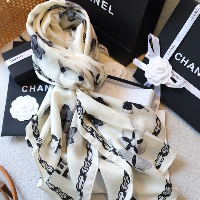 SCARF 180 CM IN WHITE FLOWER MONOGRAM SILK AND CASHMERE 401133