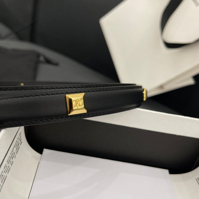 CL SMALL 18 MM TRIOMPHE BELT IN TAURILLON BLACK LEATHER GOLD HARDWARE