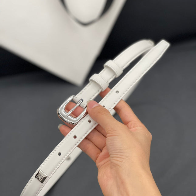 CL SMALL 18 MM TRIOMPHE BELT IN TAURILLON WHITE LEATHER SILVER HARDWARE