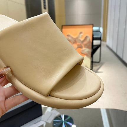 WEDGE SANDALS IN BEIGE SOFT LAMBSKIN