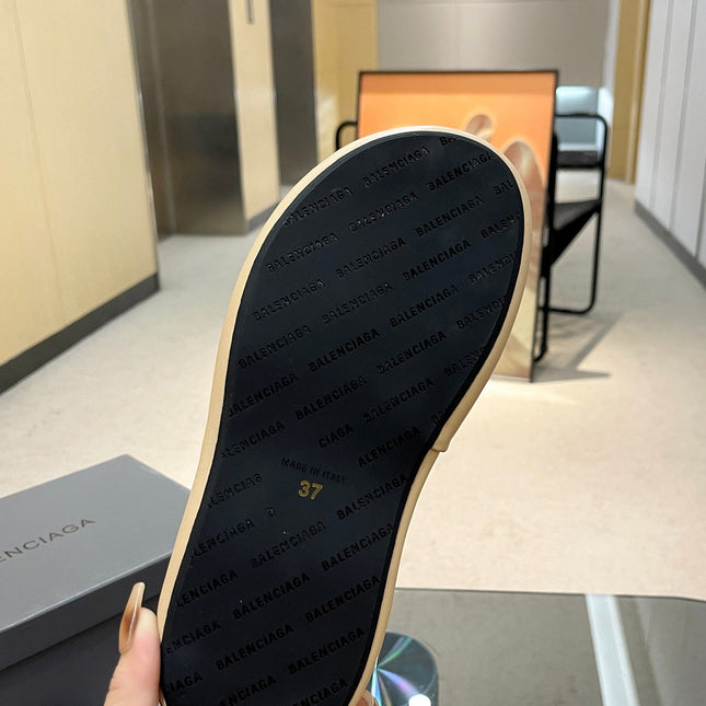 WEDGE SANDALS IN BEIGE SOFT LAMBSKIN