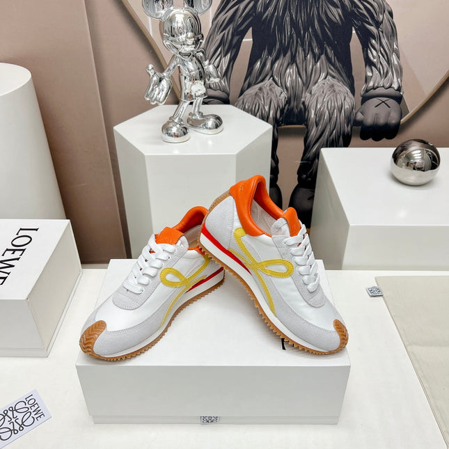 FLOW RUNNER SNEAKER IN PALE GRAY MIX VIVID ORANGE SUEDE AND SHEEPSKIN