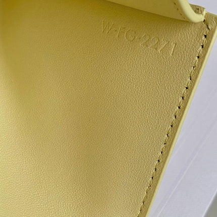 TRIOMPHE 9 WALLET TWO-IN-ONE YELLOW PASTEL CALFSKIN