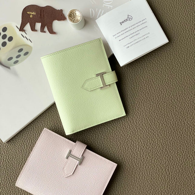 HM MINI BEARN WALLET 10.5 EPSOM SILVER HARDWARE