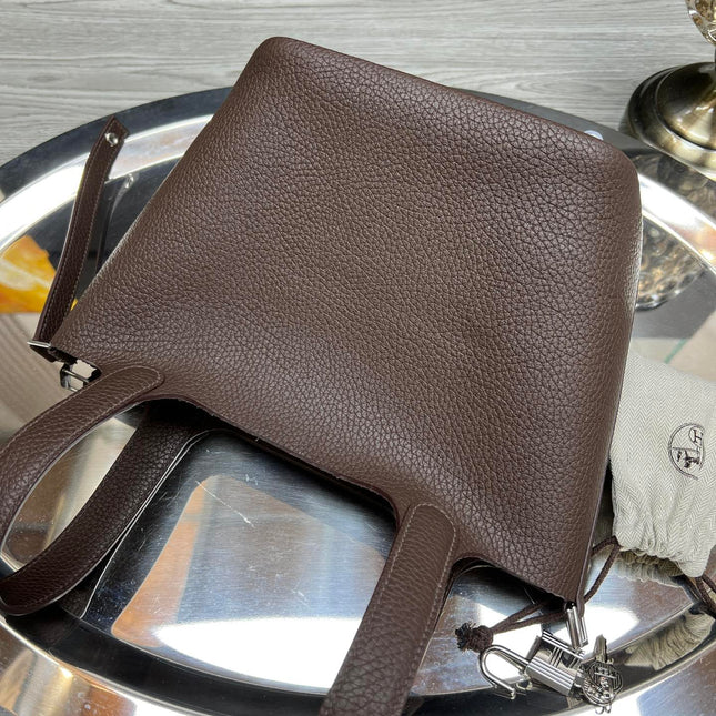 HM PICOTIN LOCK 18 CHOCOLATE CALFSKIN