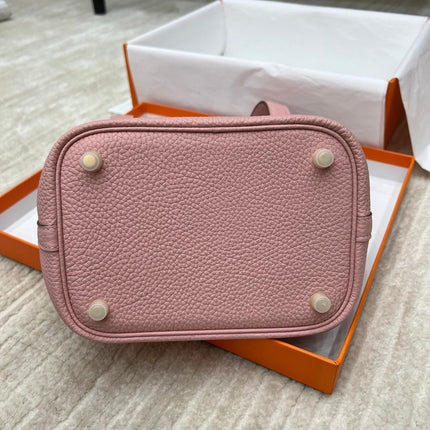 HM PICOTIN LOCK 18 BABY PINK CALFSKIN