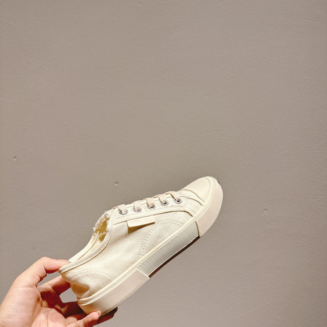 BALENCIAGA 25S SNEAKER IN CREAM WHITE CANVAS